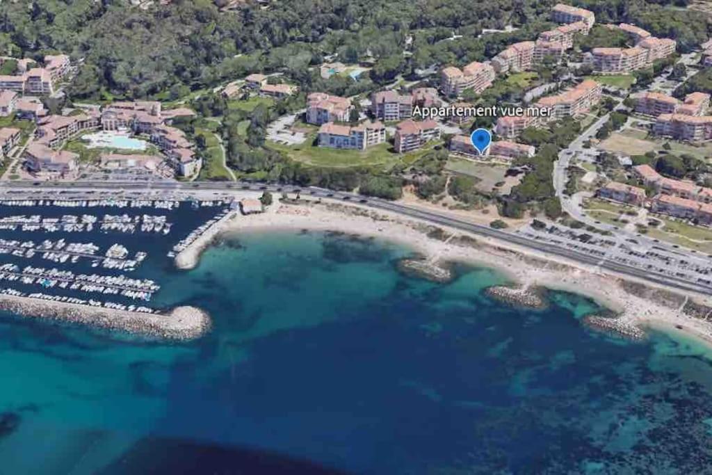 Sea-View - Wifi - Parking Lägenhet Six-Fours-les-Plages Exteriör bild
